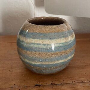 NW Pottery vase